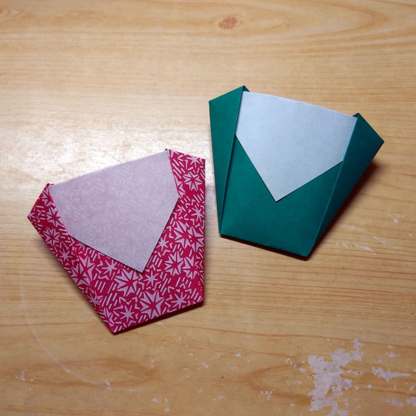 折り紙、コップ